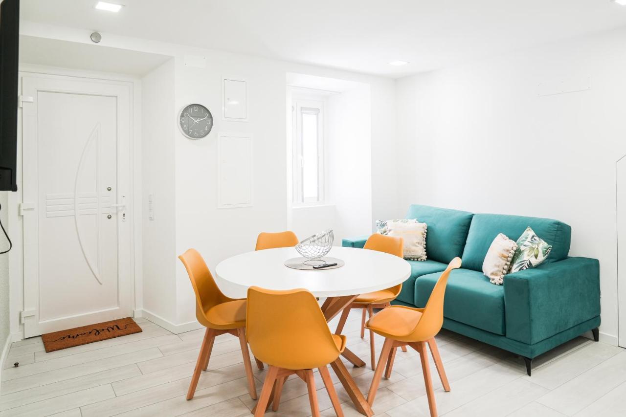 Nazare One Bedroom, 2 Mins From The Beach エクステリア 写真